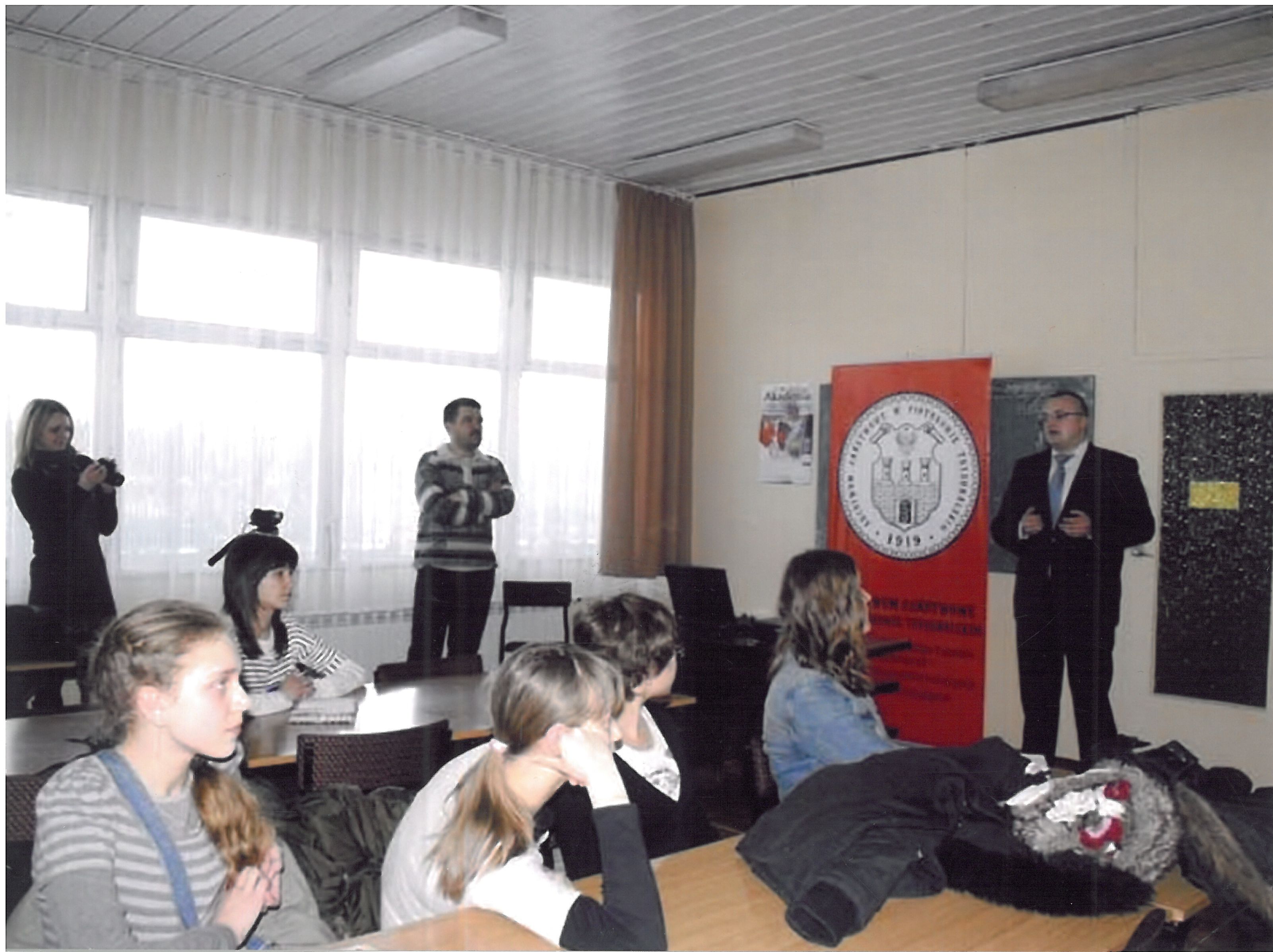 Warsztaty archiwalne w Ośrodku Kultury w Ujeździe